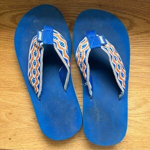 Women’s Reef Size 6